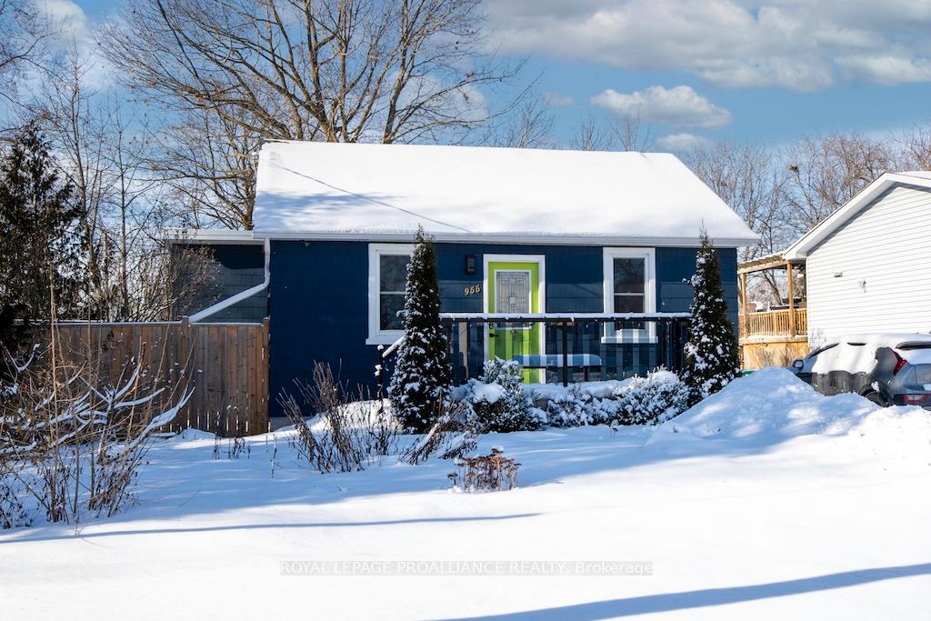 Photo 1 of 955 Ford Street, Peterborough, Otonabee Ward 1 — HOMEH