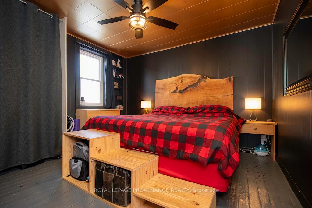 Photo 14 of 955 Ford Street, Peterborough, Otonabee Ward 1 — HOMEH