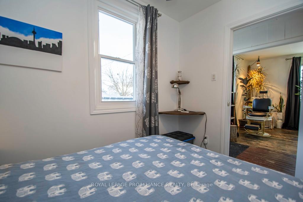 Photo 17 of 955 Ford Street, Peterborough, Otonabee Ward 1 — HOMEH