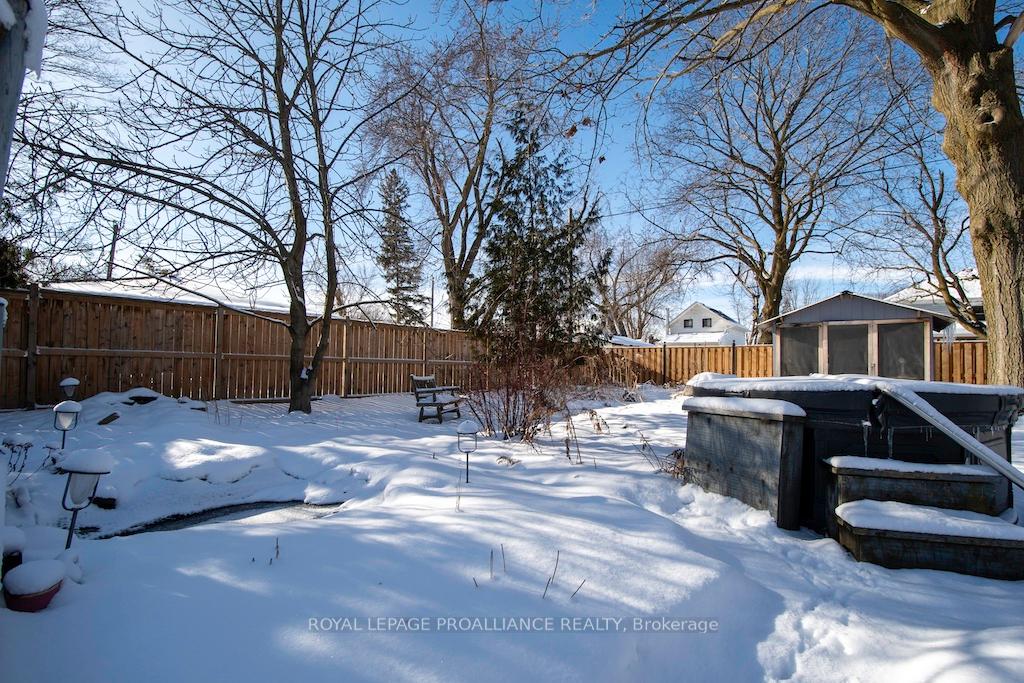 Photo 26 of 955 Ford Street, Peterborough, Otonabee Ward 1 — HOMEH