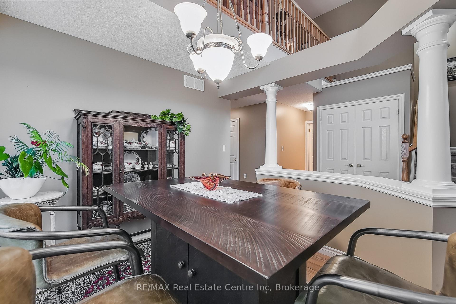Photo 8 of 19 Terraview Crescent, Guelph, Kortright West — HOMEH