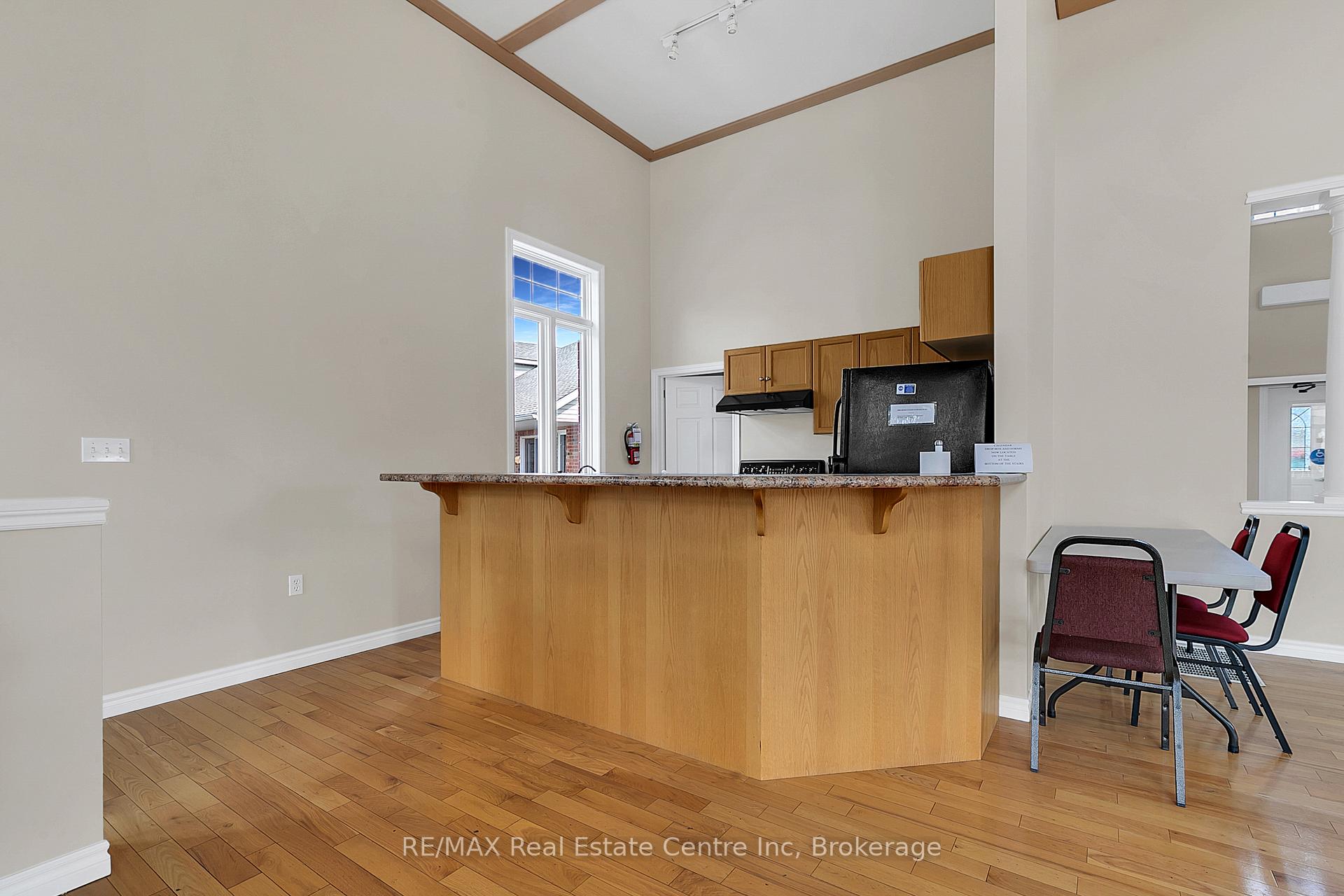 Photo 49 of 19 Terraview Crescent, Guelph, Kortright West — HOMEH