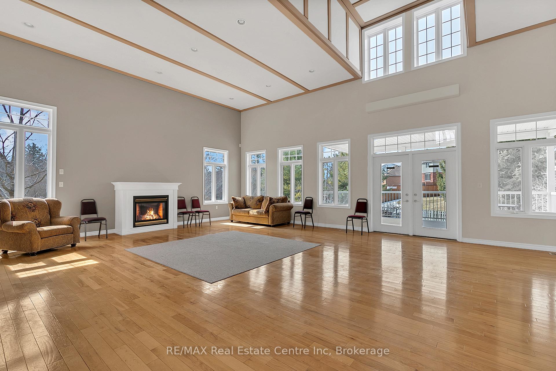 Photo 50 of 19 Terraview Crescent, Guelph, Kortright West — HOMEH