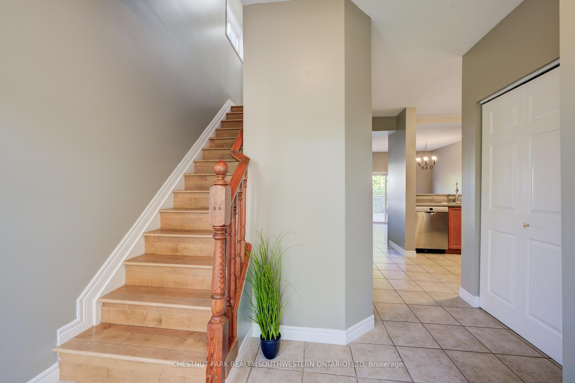 Photo 16 of 15 Pettitt Drive, Guelph, Grange Road — HOMEH