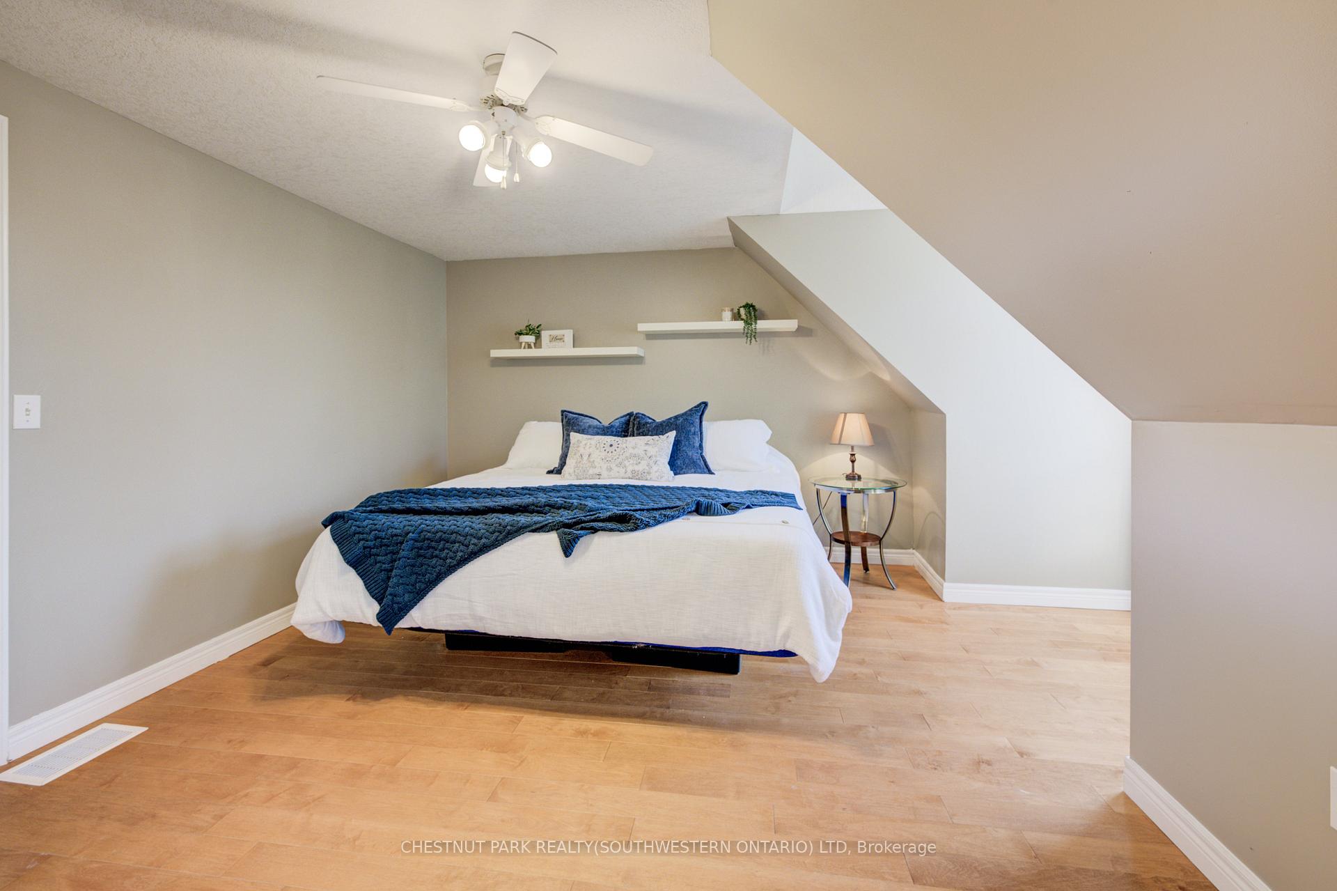 Photo 20 of 15 Pettitt Drive, Guelph, Grange Road — HOMEH