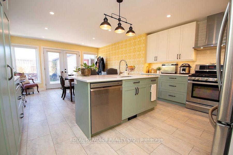 Photo 12 of 1140 Hilltop Street, Peterborough, Otonabee Ward 1 — HOMEH