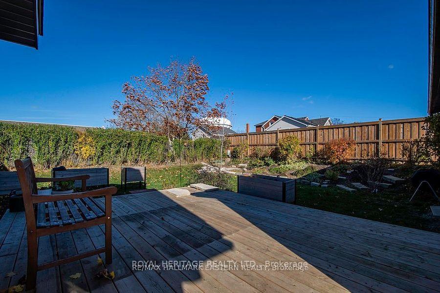 Photo 34 of 1140 Hilltop Street, Peterborough, Otonabee Ward 1 — HOMEH