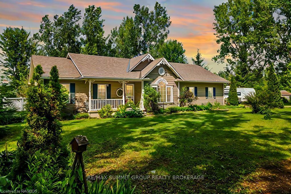 Photo 1 of 625157 Sideroad 16A, Grey Highlands — HOMEH