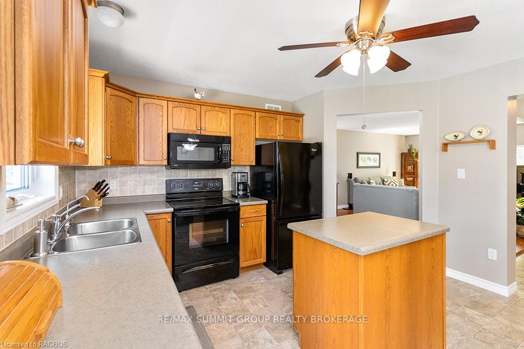 Photo 5 of 625157 Sideroad 16A, Grey Highlands — HOMEH