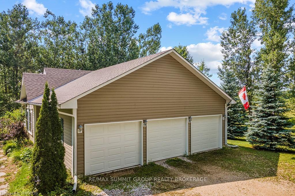 Photo 34 of 625157 Sideroad 16A, Grey Highlands — HOMEH