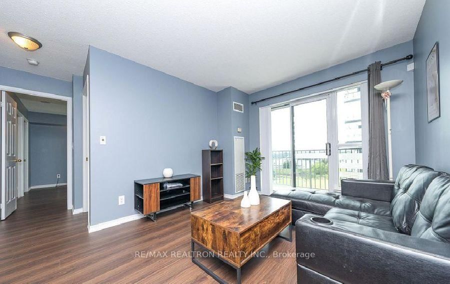 Photo 7 of Unit 708, 185 Oneida Cres, Richmond Hill, Langstaff — HOMEH