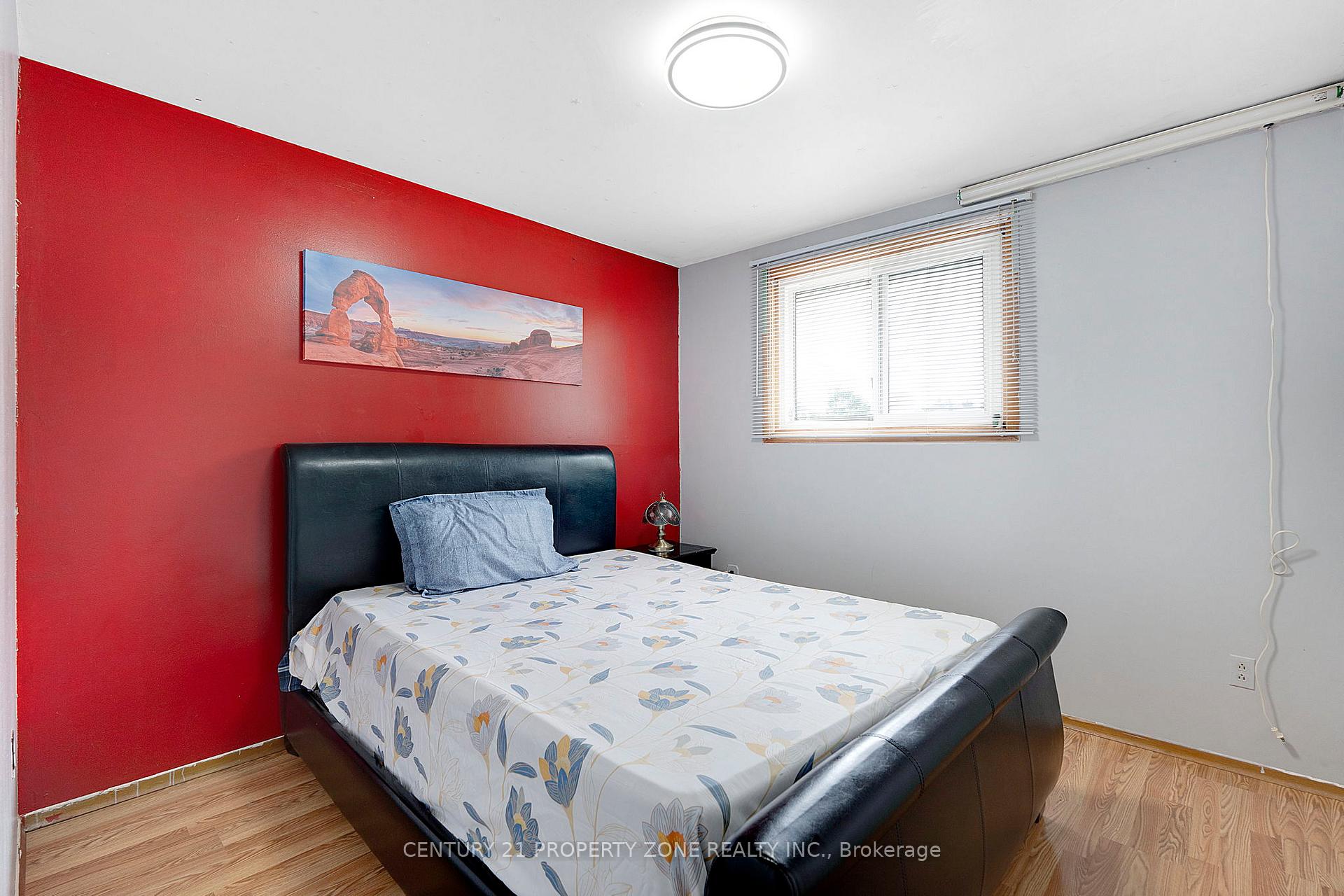 Photo 12 of 138 Berkindale Drive, Hamilton, Riverdale — HOMEH