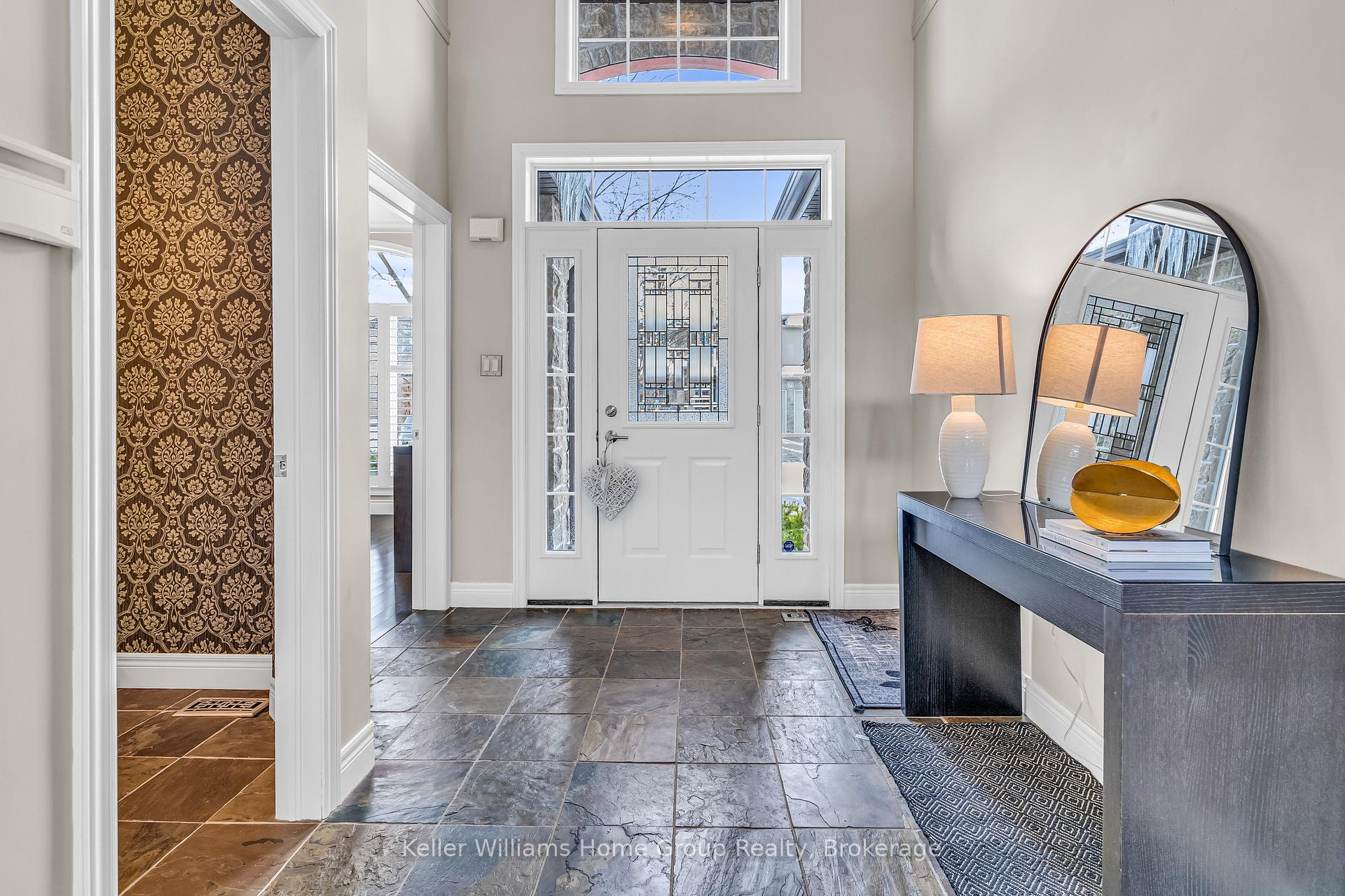 Photo 6 of 10 Bright Lane, Guelph, Pineridge/Westminster Woods — HOMEH