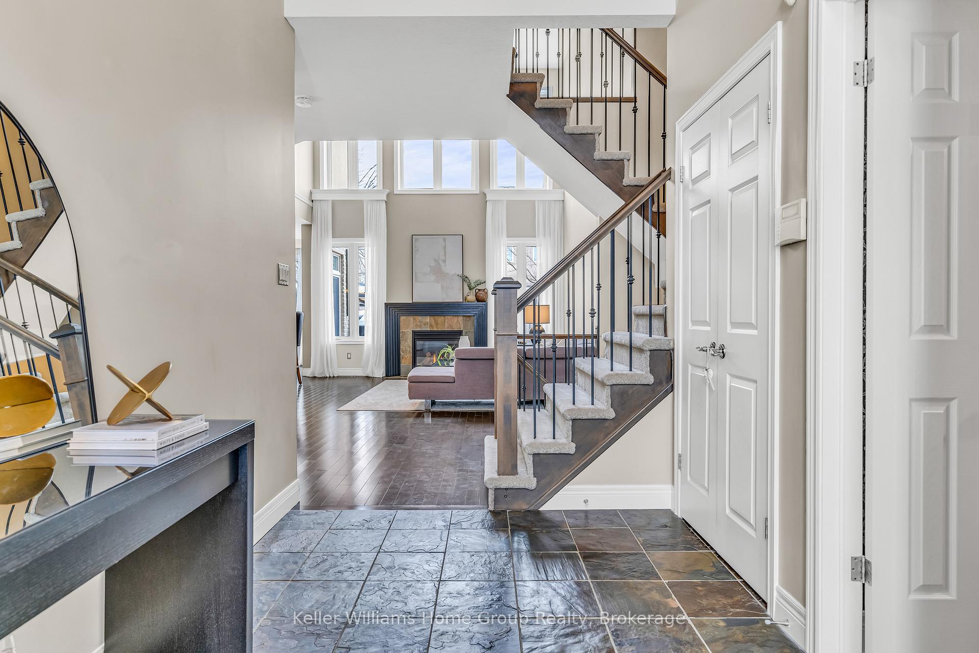 Photo 8 of 10 Bright Lane, Guelph, Pineridge/Westminster Woods — HOMEH