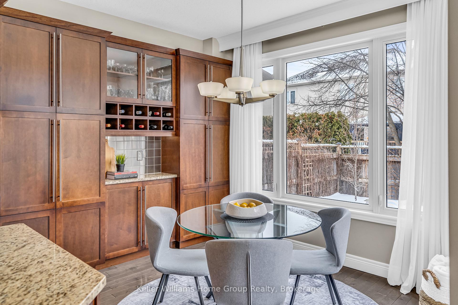 Photo 15 of 10 Bright Lane, Guelph, Pineridge/Westminster Woods — HOMEH