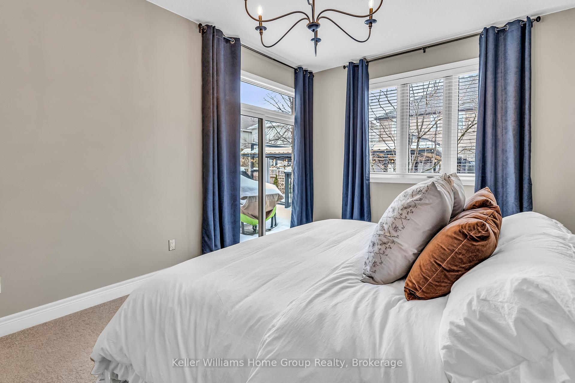 Photo 21 of 10 Bright Lane, Guelph, Pineridge/Westminster Woods — HOMEH