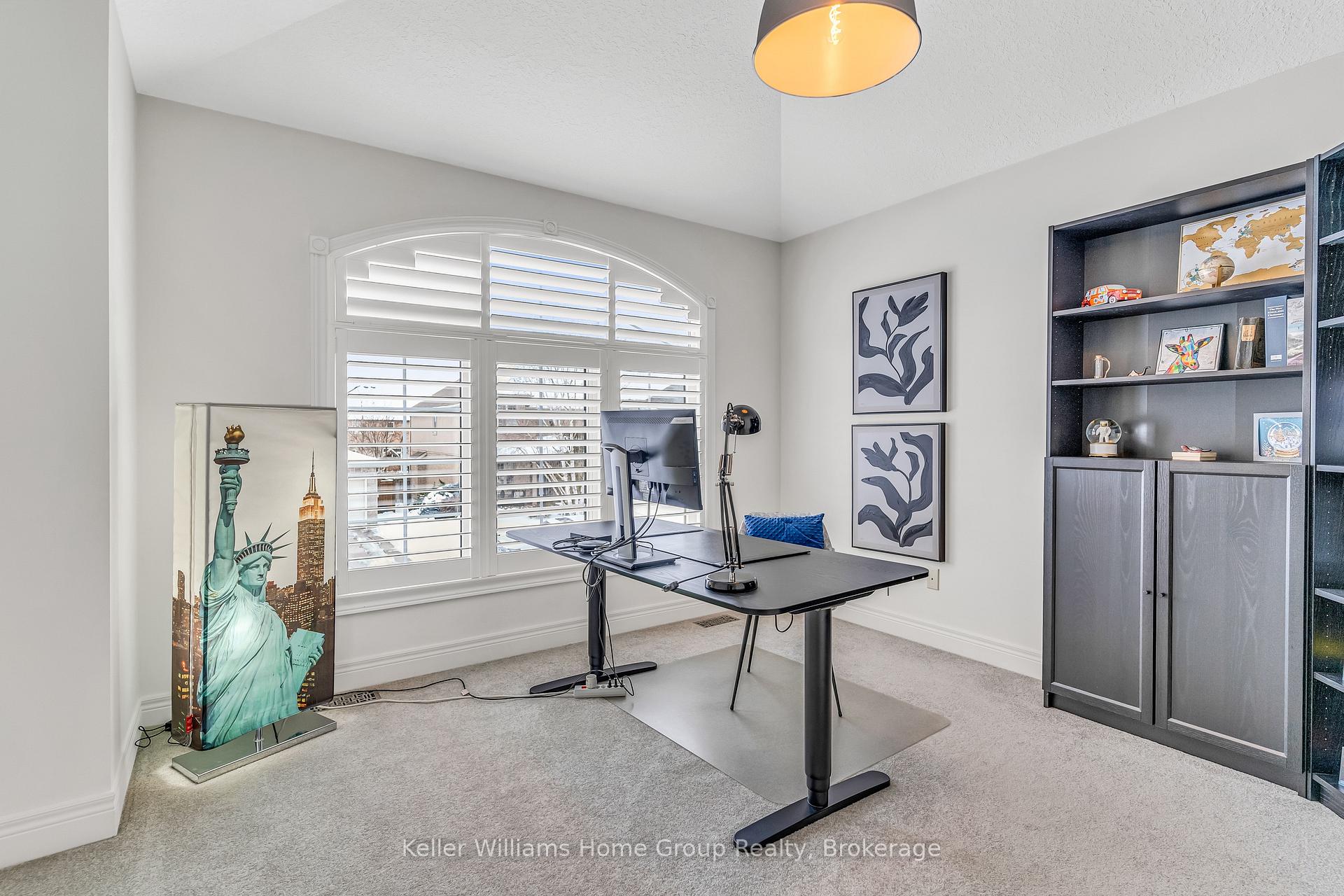Photo 37 of 10 Bright Lane, Guelph, Pineridge/Westminster Woods — HOMEH