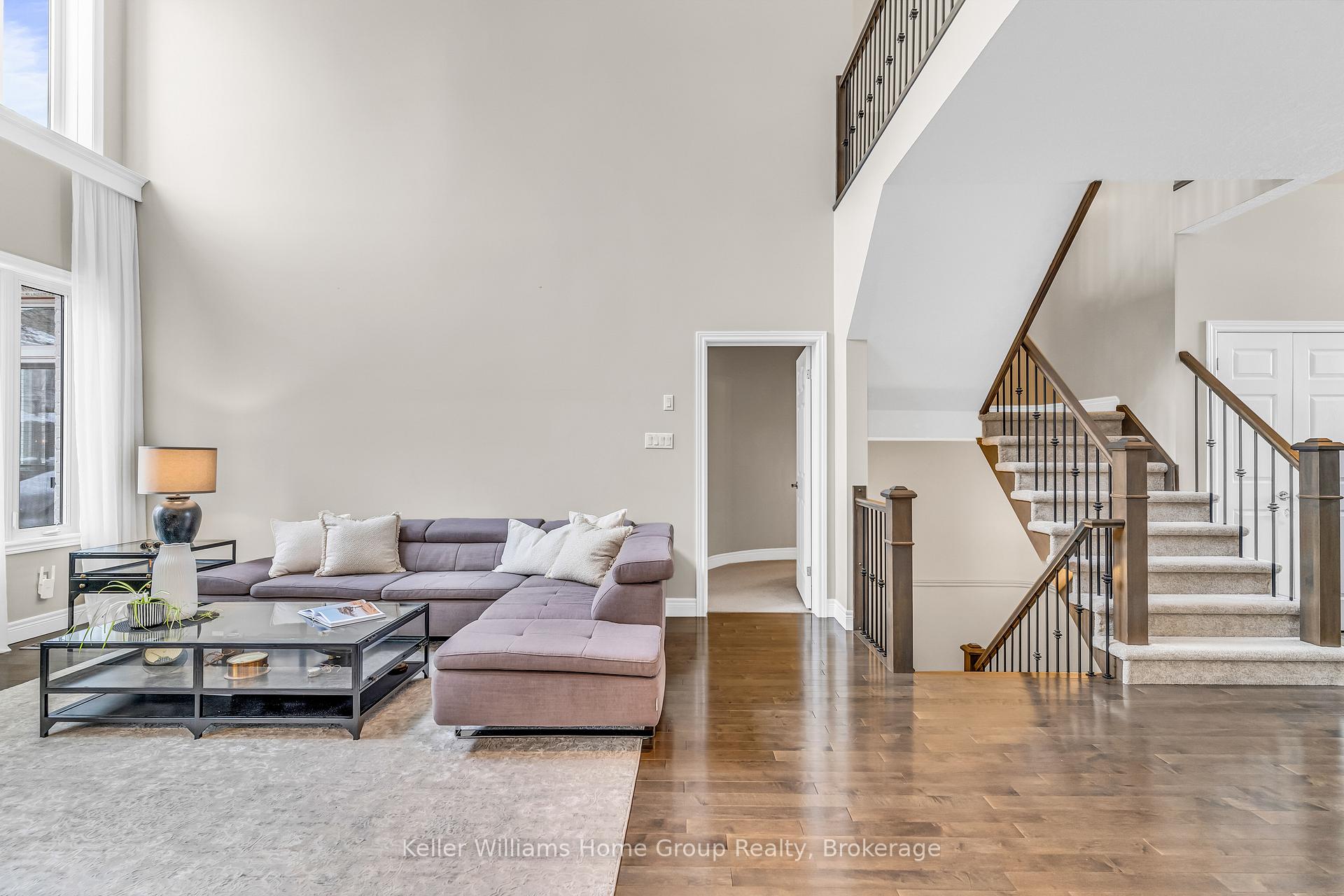 Photo 43 of 10 Bright Lane, Guelph, Pineridge/Westminster Woods — HOMEH