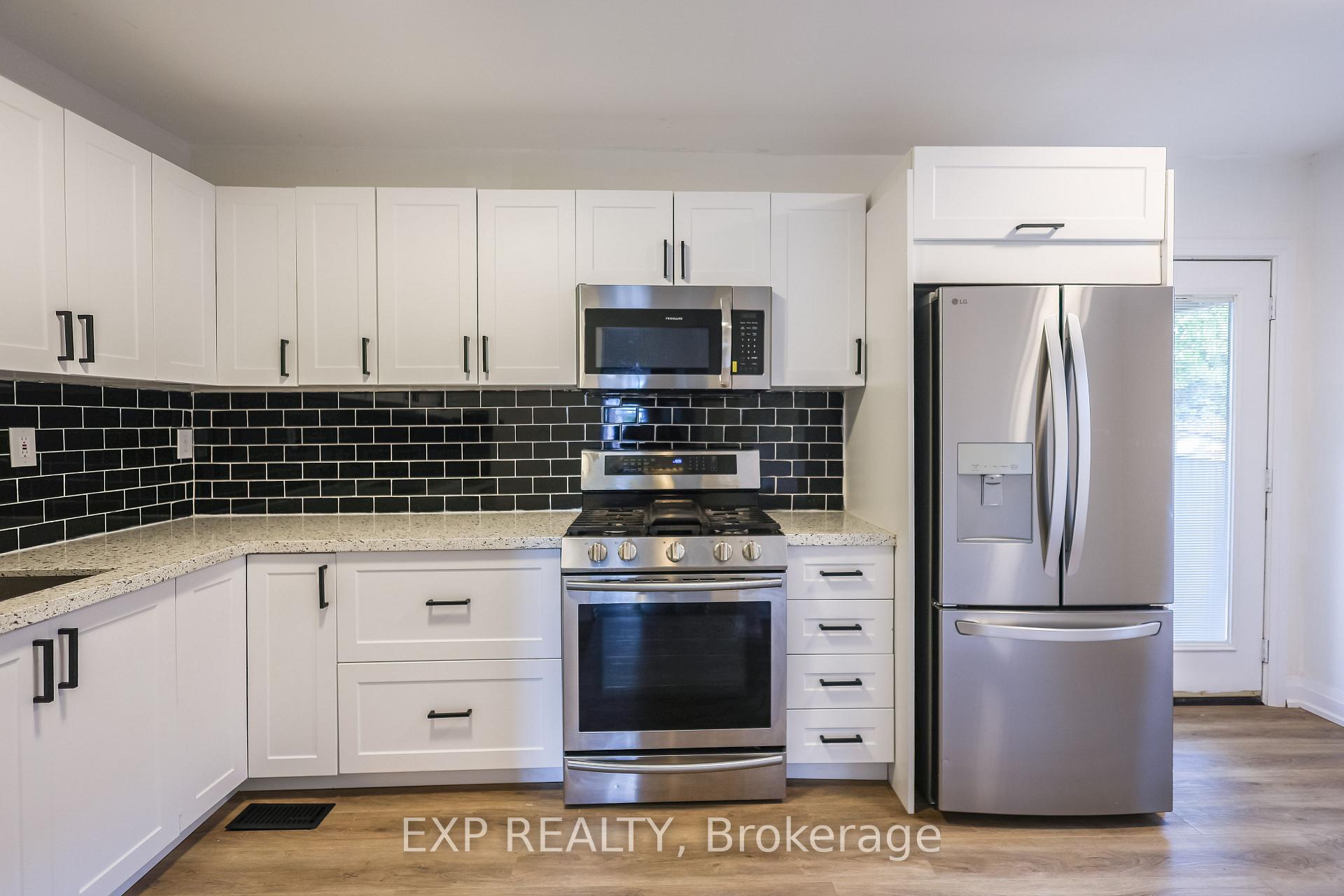 Photo 7 of 1275 Cannon Street E, Hamilton, Crown Point — HOMEH