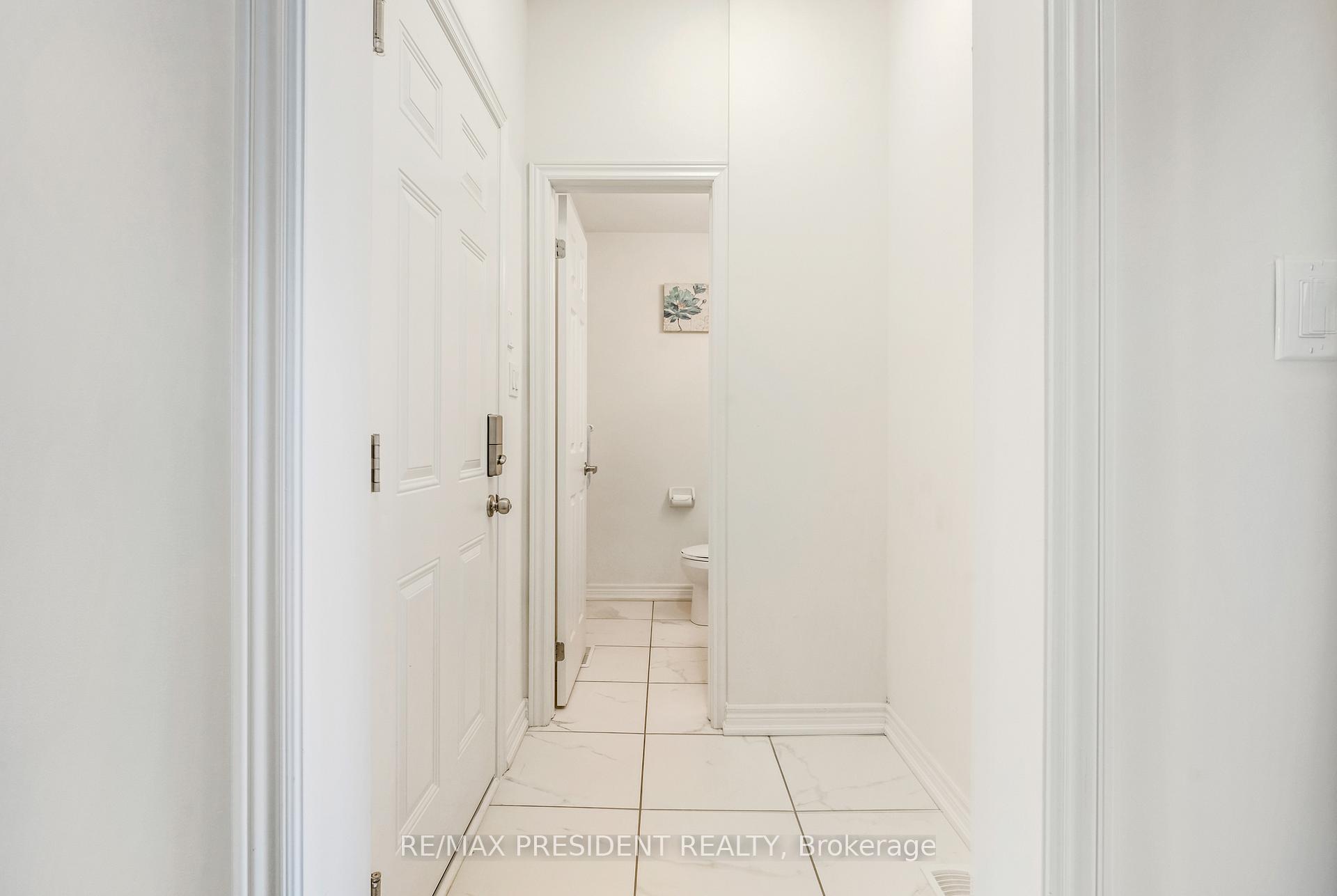 Photo 7 of Unit 38, 166 Deerpath Drive, Guelph, Willow West/Sugarbush/West Acres — HOMEH