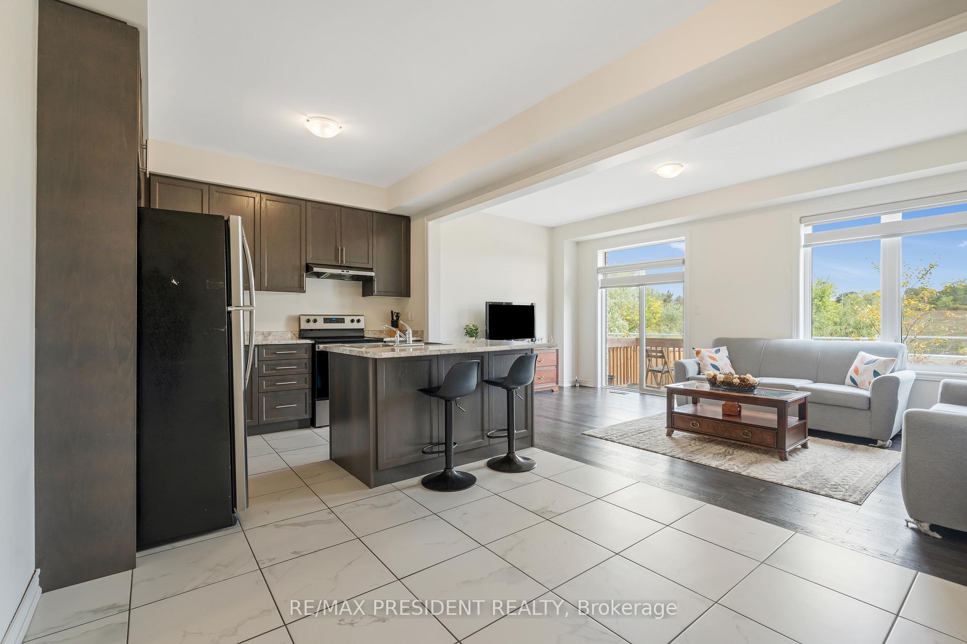 Photo 14 of Unit 38, 166 Deerpath Drive, Guelph, Willow West/Sugarbush/West Acres — HOMEH