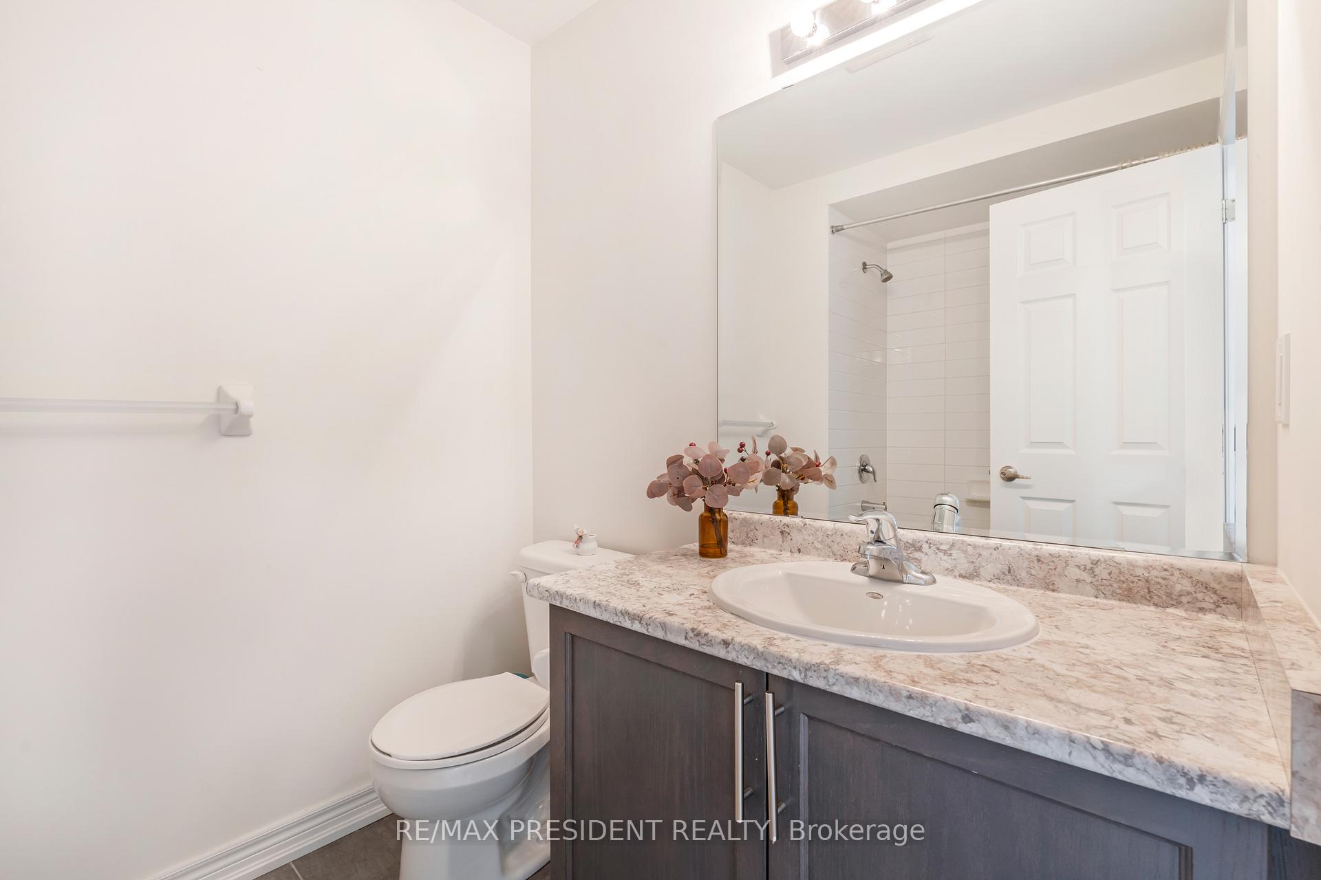 Photo 25 of Unit 38, 166 Deerpath Drive, Guelph, Willow West/Sugarbush/West Acres — HOMEH