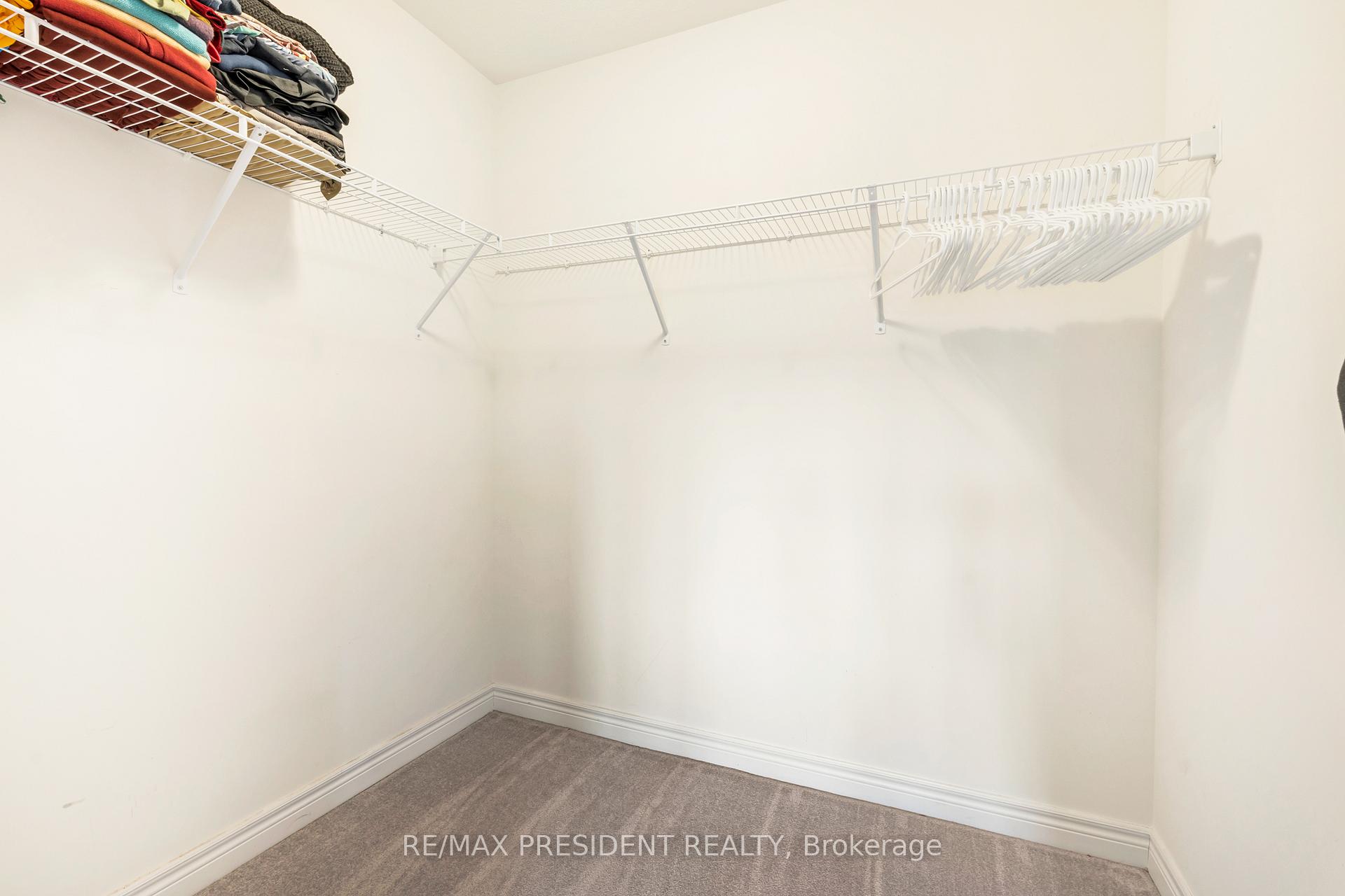 Photo 30 of Unit 38, 166 Deerpath Drive, Guelph, Willow West/Sugarbush/West Acres — HOMEH