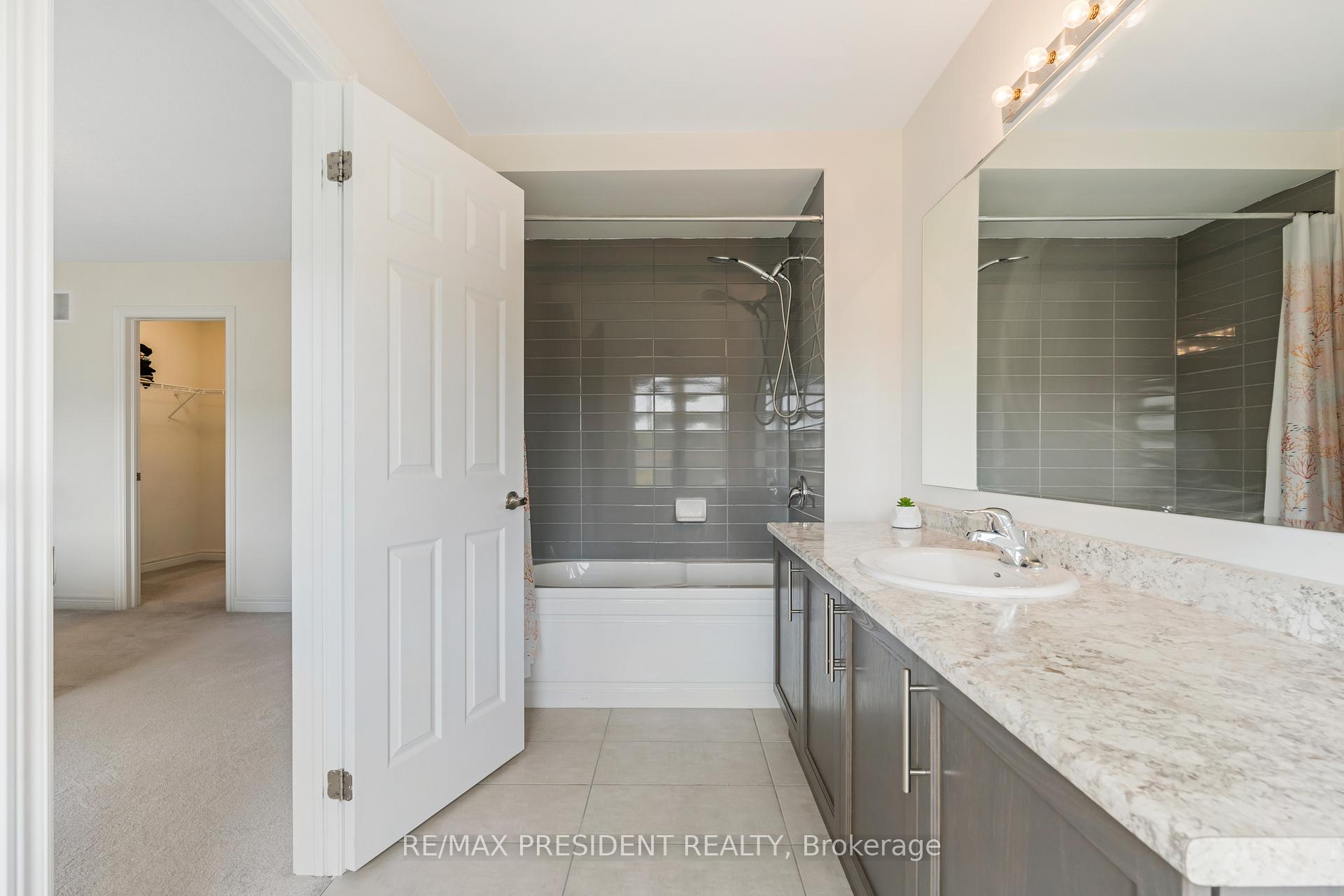 Photo 31 of Unit 38, 166 Deerpath Drive, Guelph, Willow West/Sugarbush/West Acres — HOMEH
