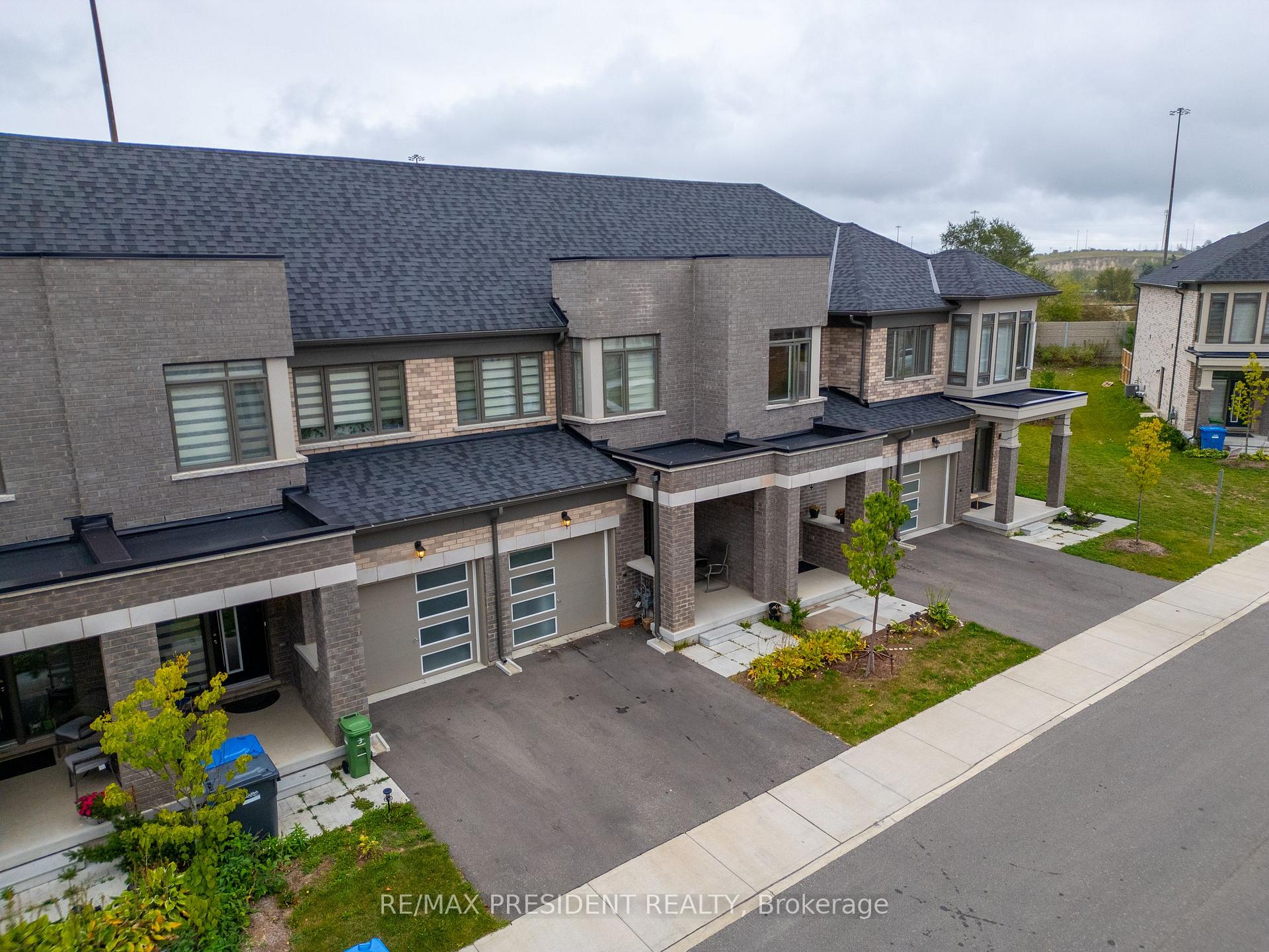 Photo 36 of Unit 38, 166 Deerpath Drive, Guelph, Willow West/Sugarbush/West Acres — HOMEH