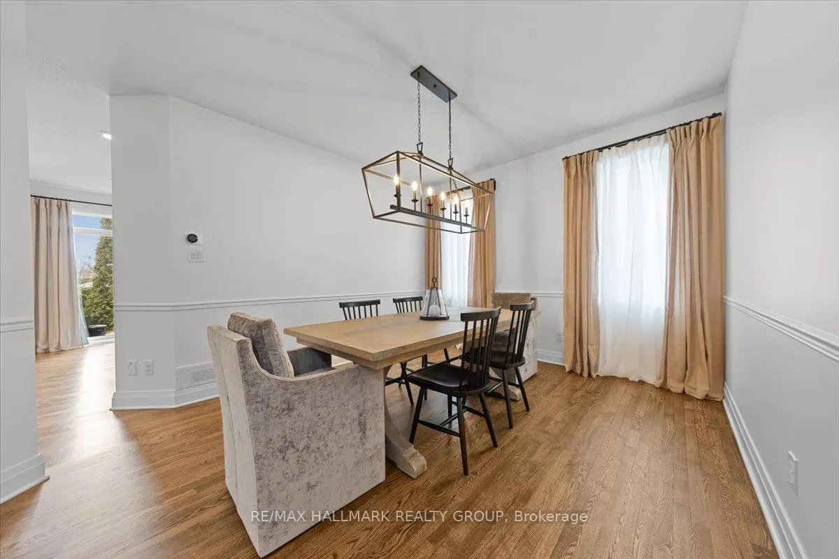 Photo 9 of 5849 Gladewoods Place, Ottawa, Chapel Hill South - Orleans Village — HOMEH