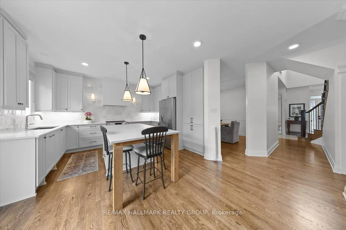 Photo 17 of 5849 Gladewoods Place, Ottawa, Chapel Hill South - Orleans Village — HOMEH