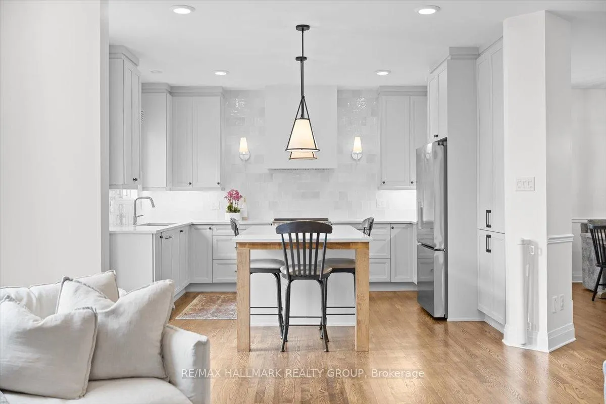 Photo 19 of 5849 Gladewoods Place, Ottawa, Chapel Hill South - Orleans Village — HOMEH