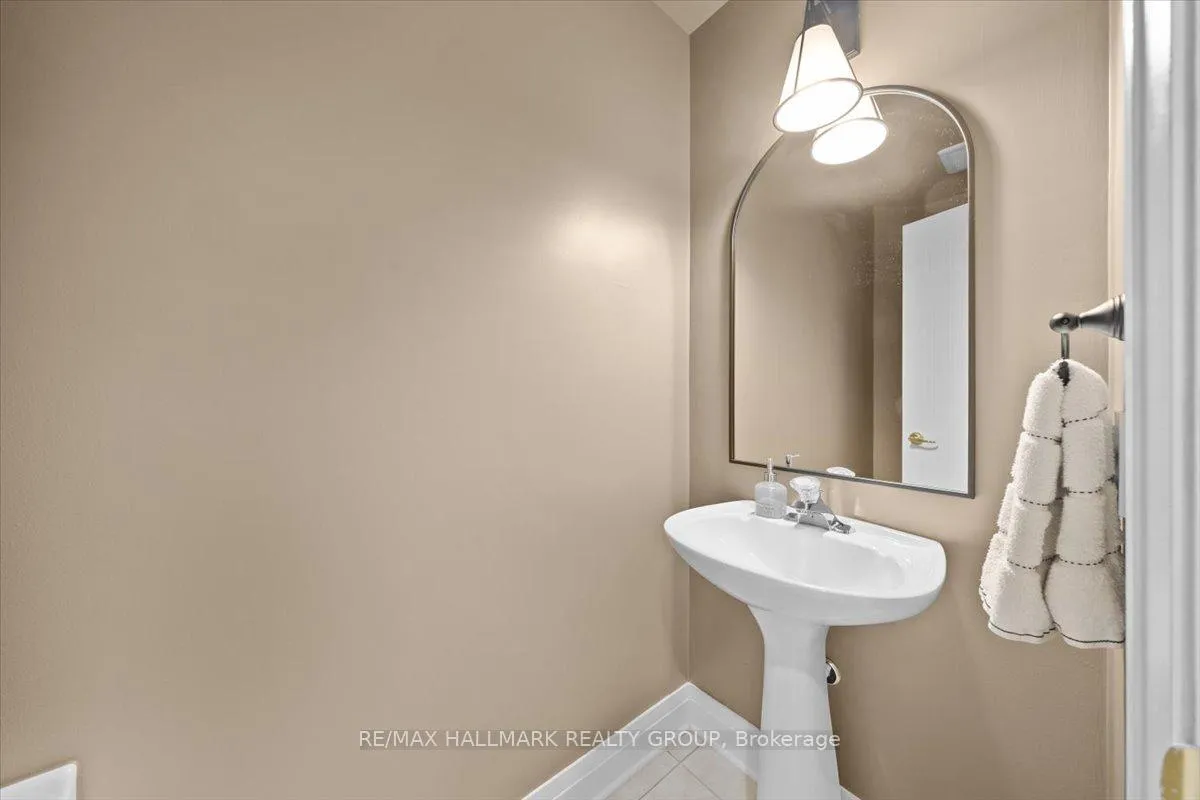 Photo 24 of 5849 Gladewoods Place, Ottawa, Chapel Hill South - Orleans Village — HOMEH