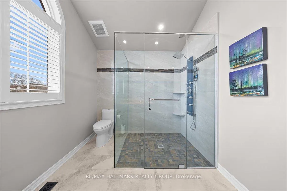 Photo 31 of 5849 Gladewoods Place, Ottawa, Chapel Hill South - Orleans Village — HOMEH