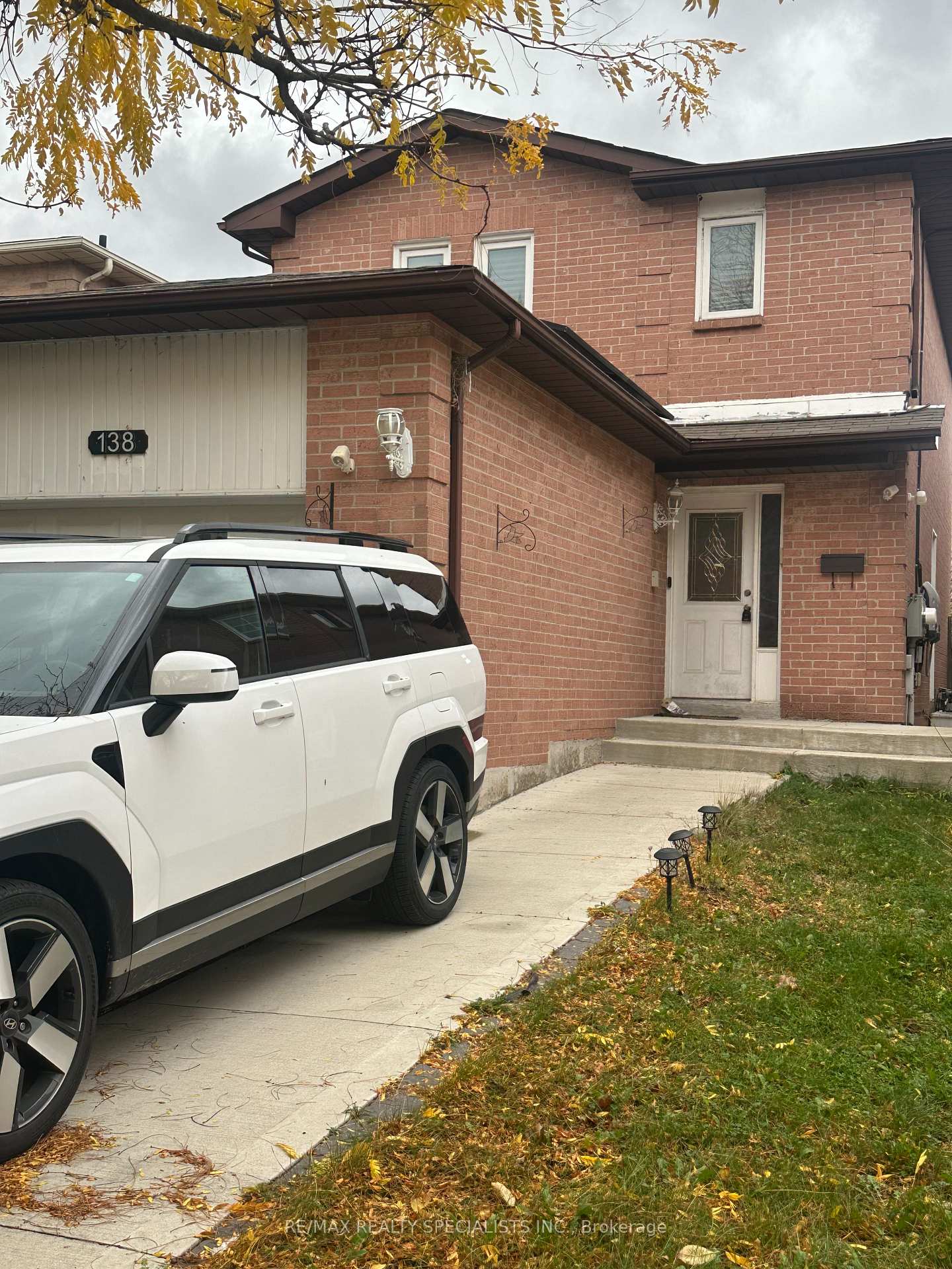 Photo 7 of 138 Muirland Crescent, Brampton, Northwood Park — HOMEH