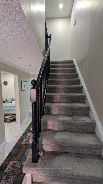 Photo 3 of 138 Muirland Crescent, Brampton, Northwood Park — HOMEH