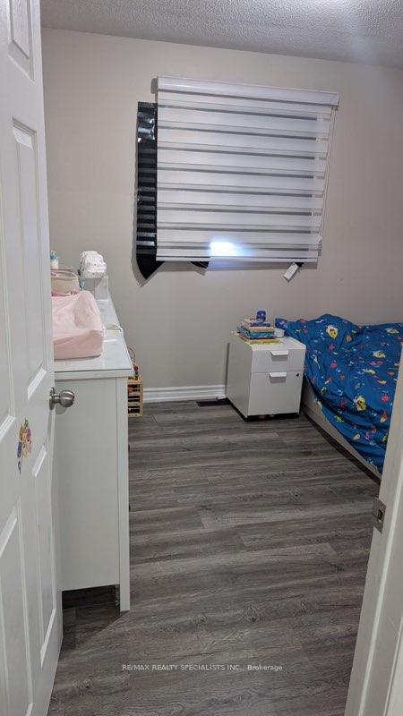 Photo 11 of 138 Muirland Crescent, Brampton, Northwood Park — HOMEH