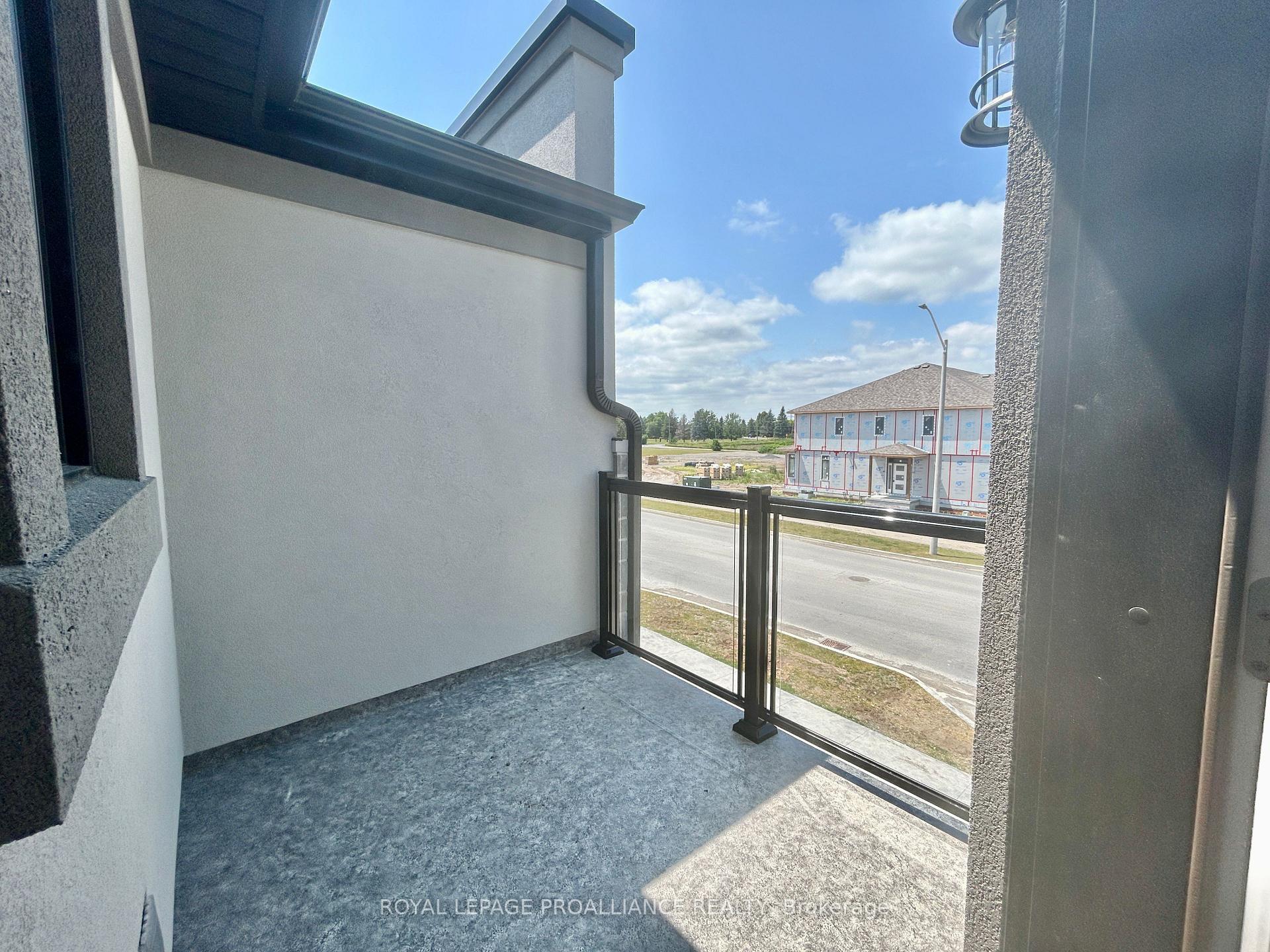 Photo 20 of 16 Riverstone Way, Belleville, Thurlow Ward — HOMEH