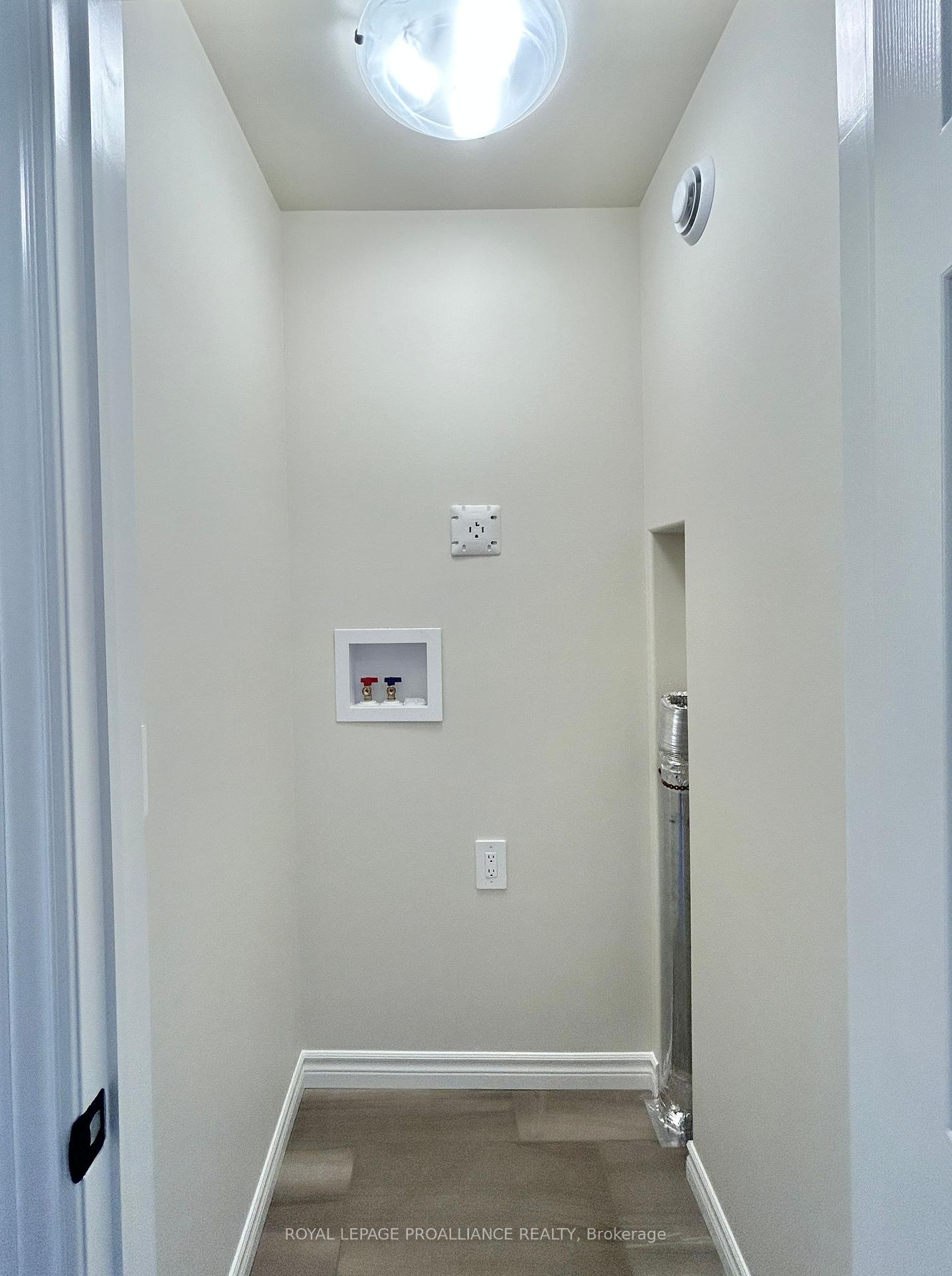 Photo 21 of 16 Riverstone Way, Belleville, Thurlow Ward — HOMEH
