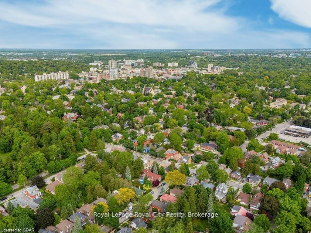 Photo 15 of 24 Lyon Avenue, Guelph, Exhibition Park — HOMEH