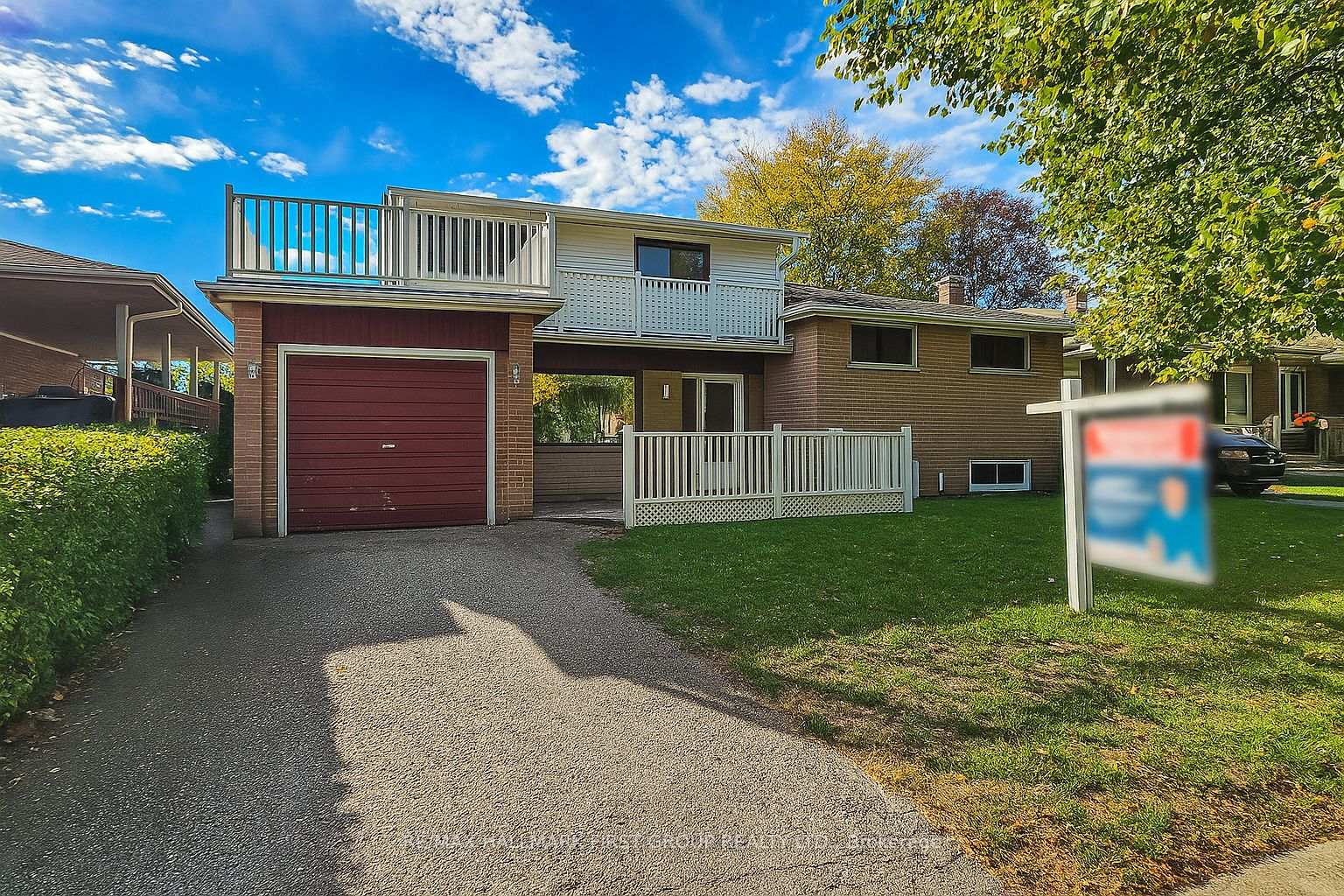 Photo 1 of 14 Heatherwood Road, Ajax, South East — HOMEH
