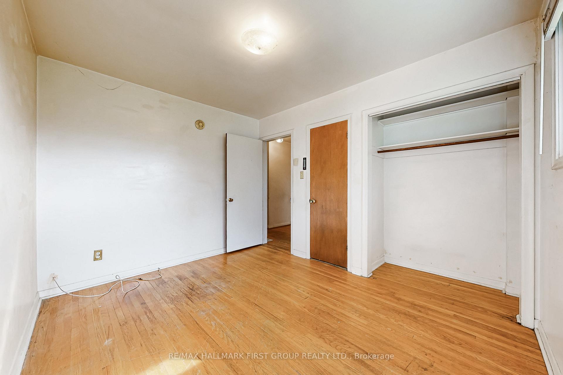 Photo 19 of 14 Heatherwood Road, Ajax, South East — HOMEH