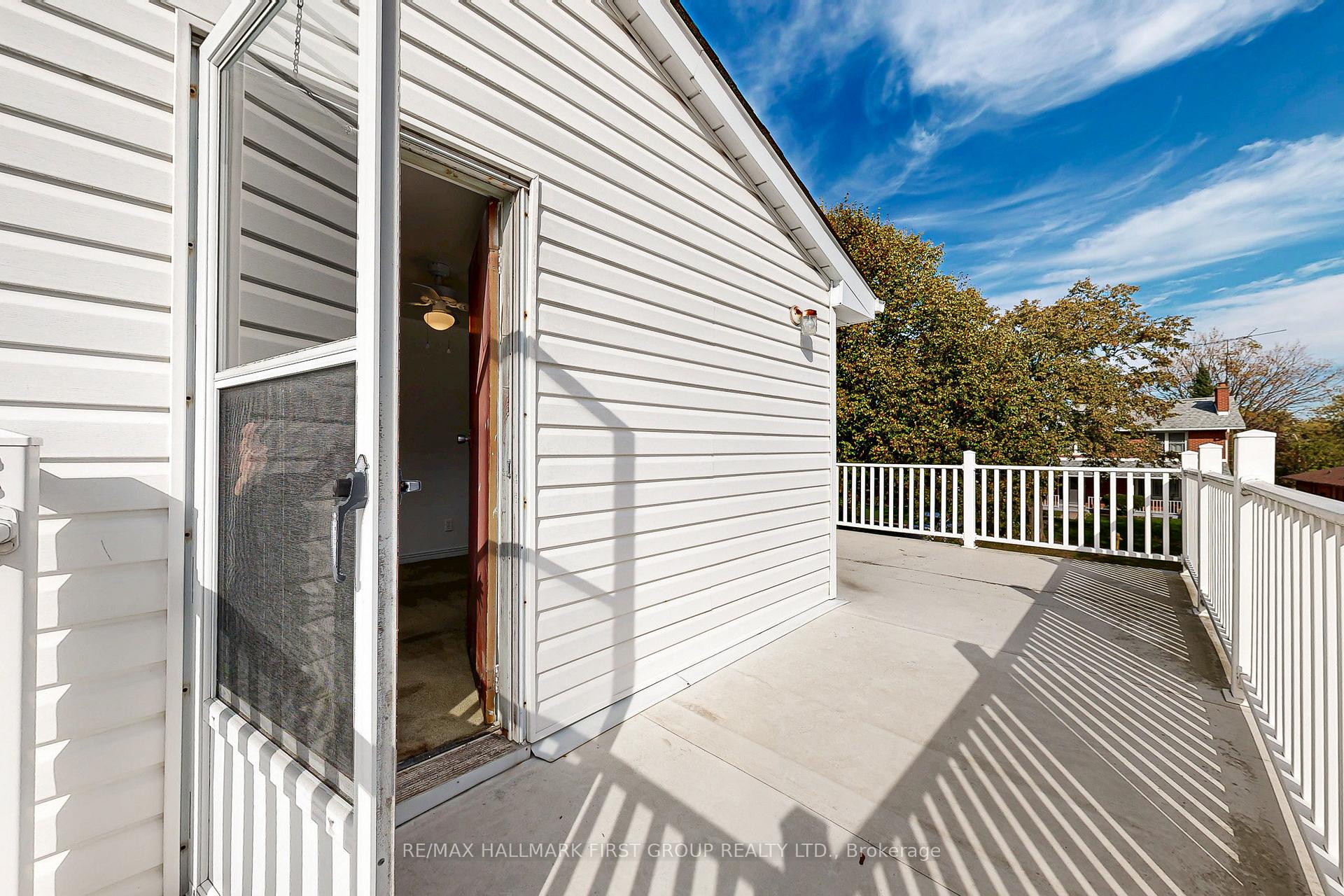 Photo 32 of 14 Heatherwood Road, Ajax, South East — HOMEH
