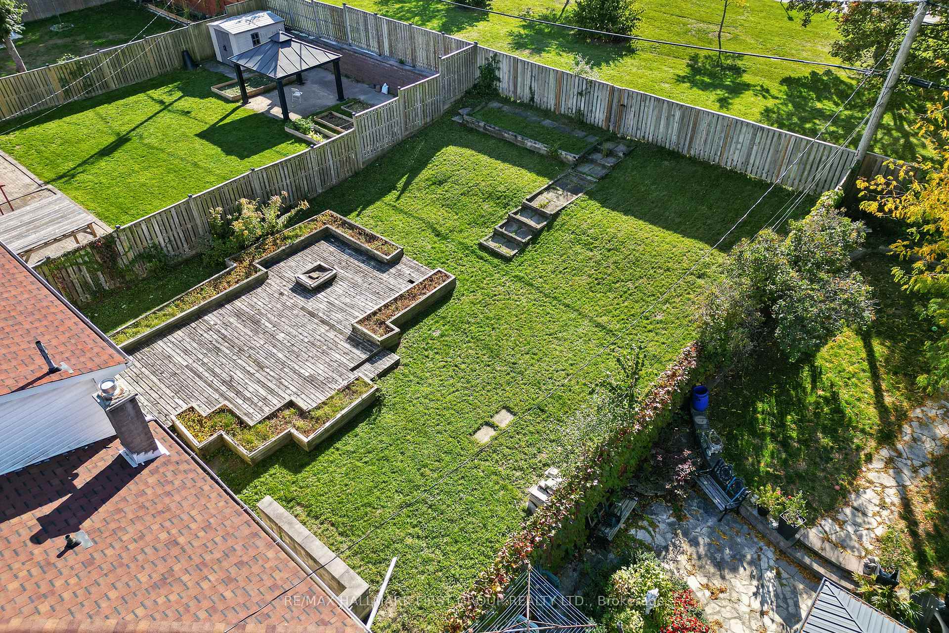 Photo 41 of 14 Heatherwood Road, Ajax, South East — HOMEH