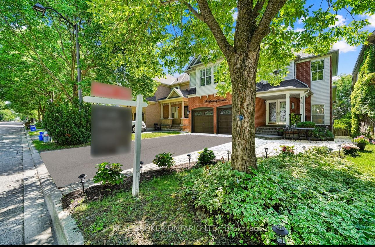 Photo 2 of 39 Woodroof Crescent, Aurora, Bayview Wellington — HOMEH