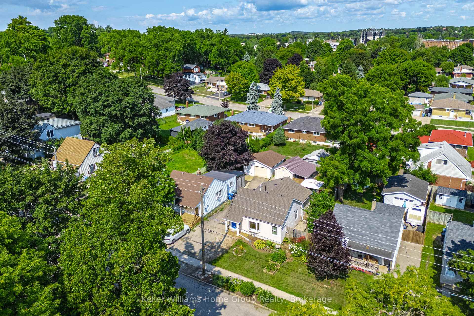 Photo 3 of 20 Cassino Avenue, Guelph, St. George's — HOMEH