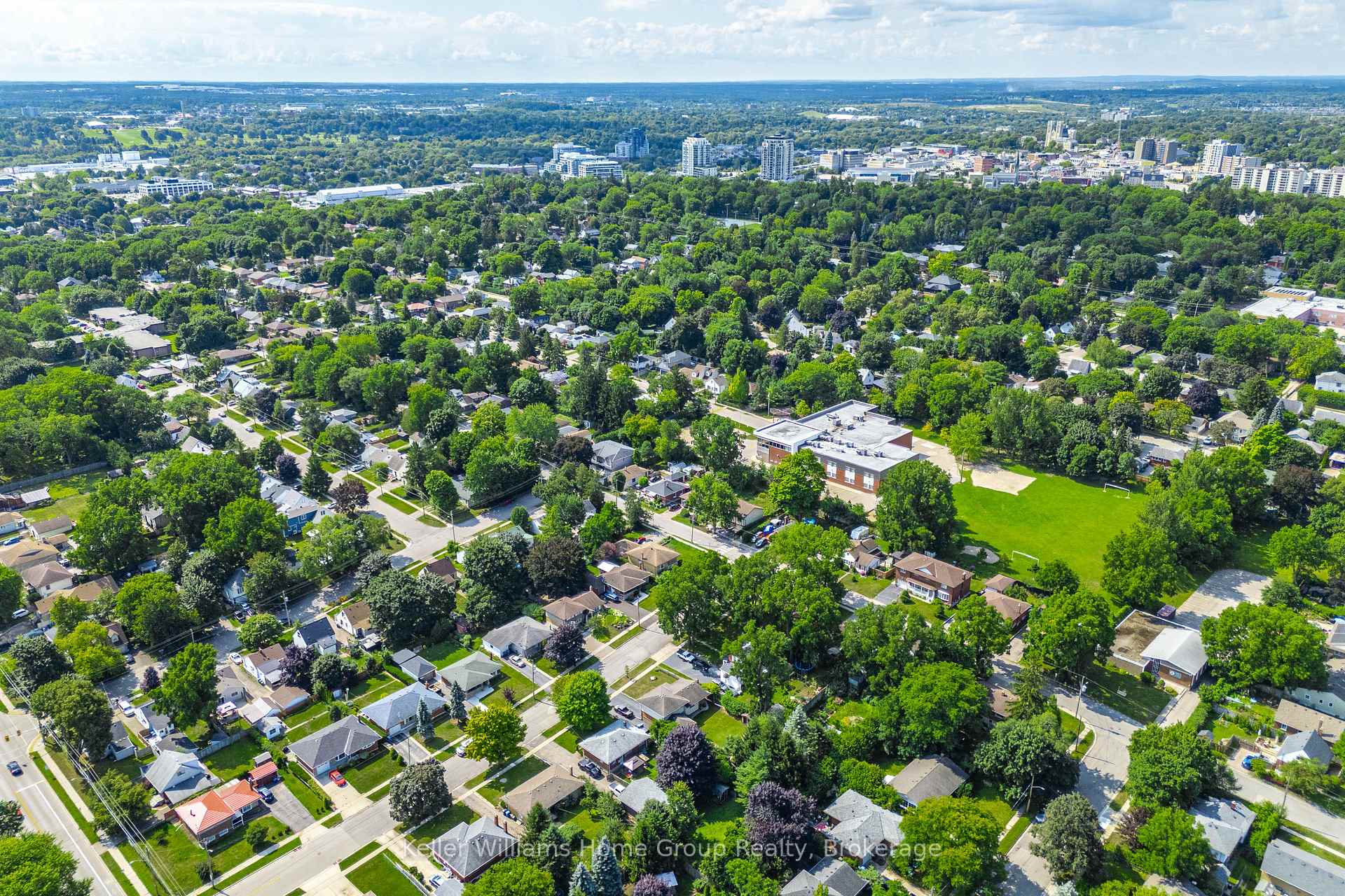 Photo 8 of 20 Cassino Avenue, Guelph, St. George's — HOMEH