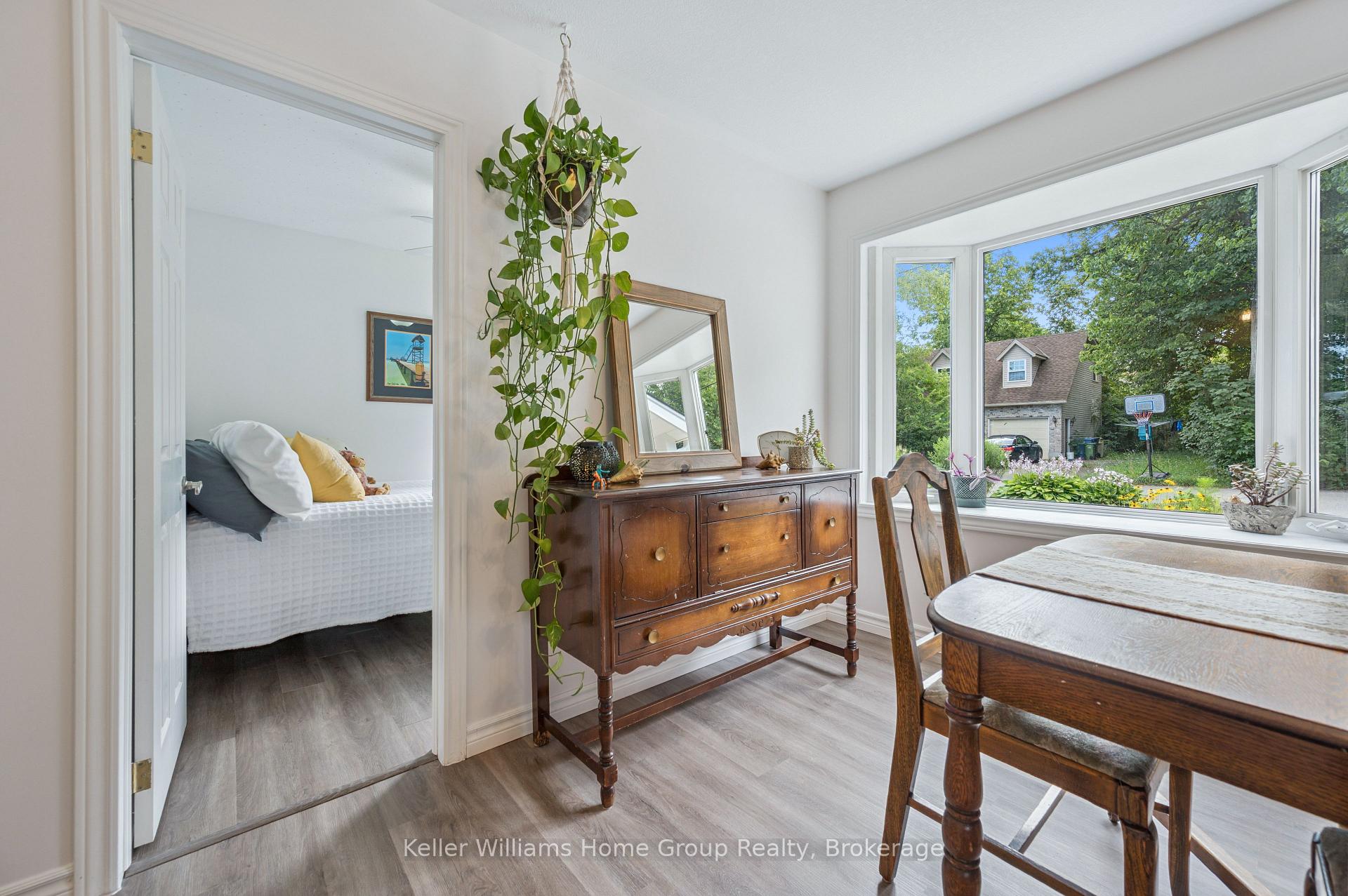 Photo 25 of 20 Cassino Avenue, Guelph, St. George's — HOMEH