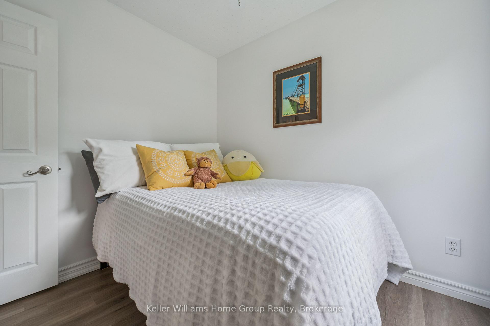 Photo 27 of 20 Cassino Avenue, Guelph, St. George's — HOMEH