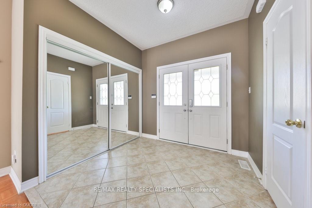 Photo 6 of 225 Andrews Trail, Milton, Clarke — HOMEH